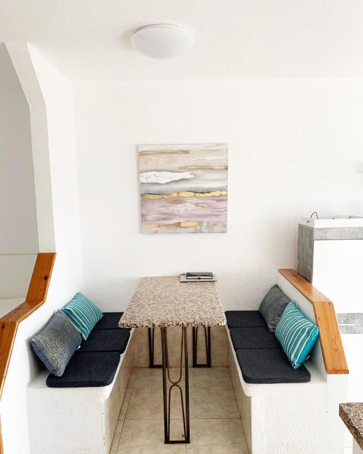 Sea View Studio Apartment In Santa Maria Adeje Ngoại thất bức ảnh